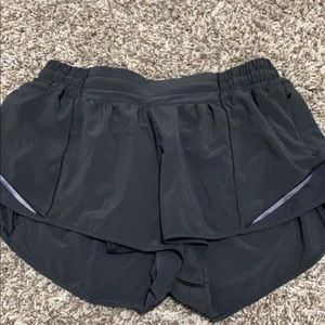 lululemon hotty hot shorts